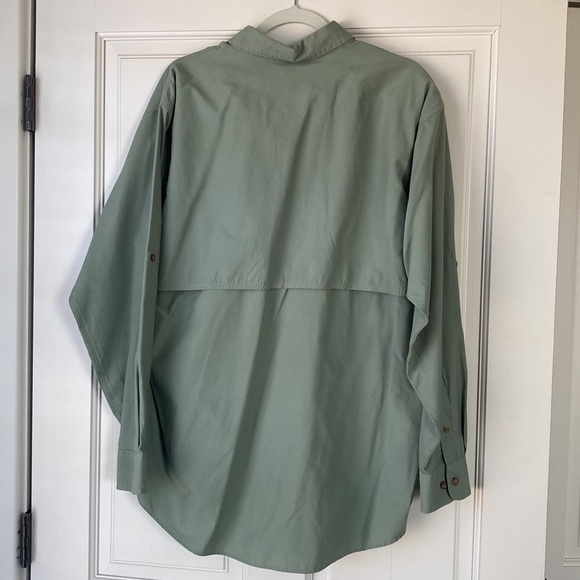 Round Tree & Yorke Green Button-Up Shirt - large - Picture 5 of 5